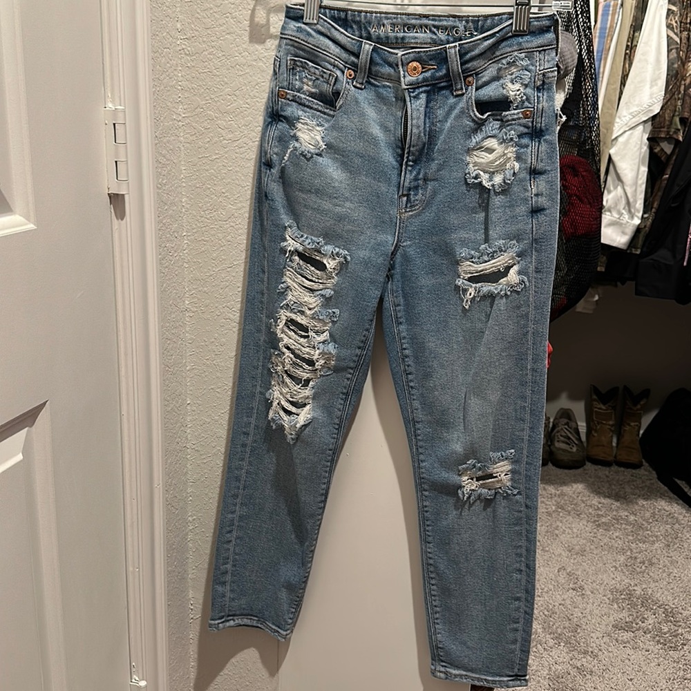 American Eagle Stretch Mom Jean. Size 00 x-short